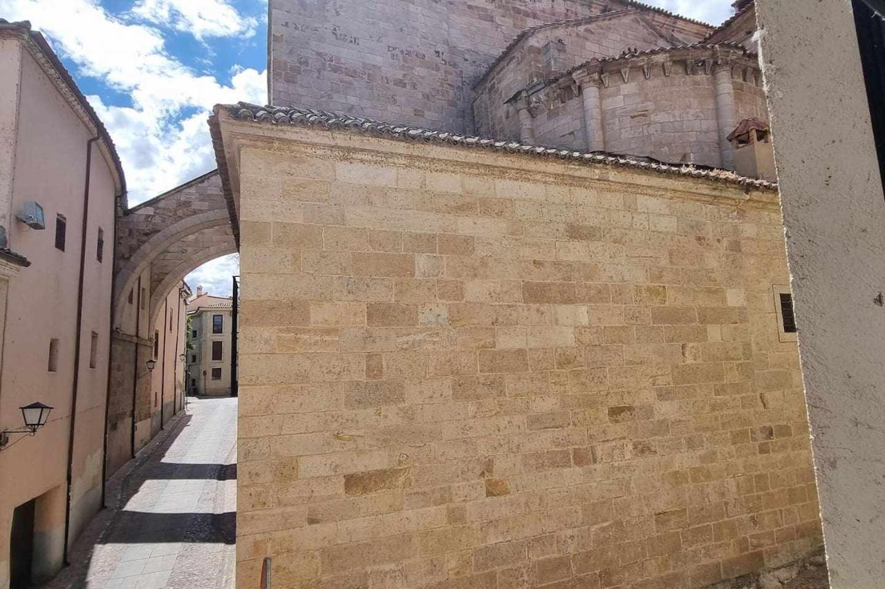 Casa Benito Garaje Cantigueo 萨莫拉 外观 照片